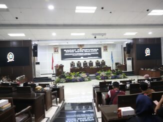 Paripurna DPRD Kota Malang penyampaian pendapat akhir terkait rancangan KUPA PPAS APBD Kota Malang 2024, Rabu (17/07/2024).