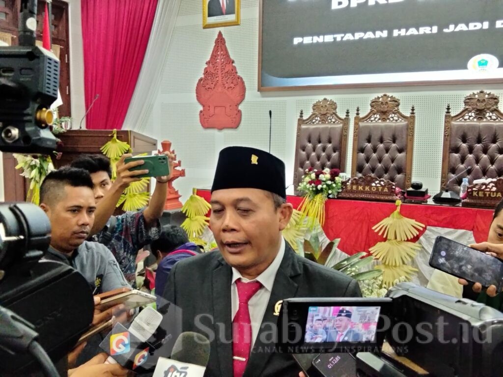 Ketua DPRD Kota Malang, I Made Riandiana Kartika