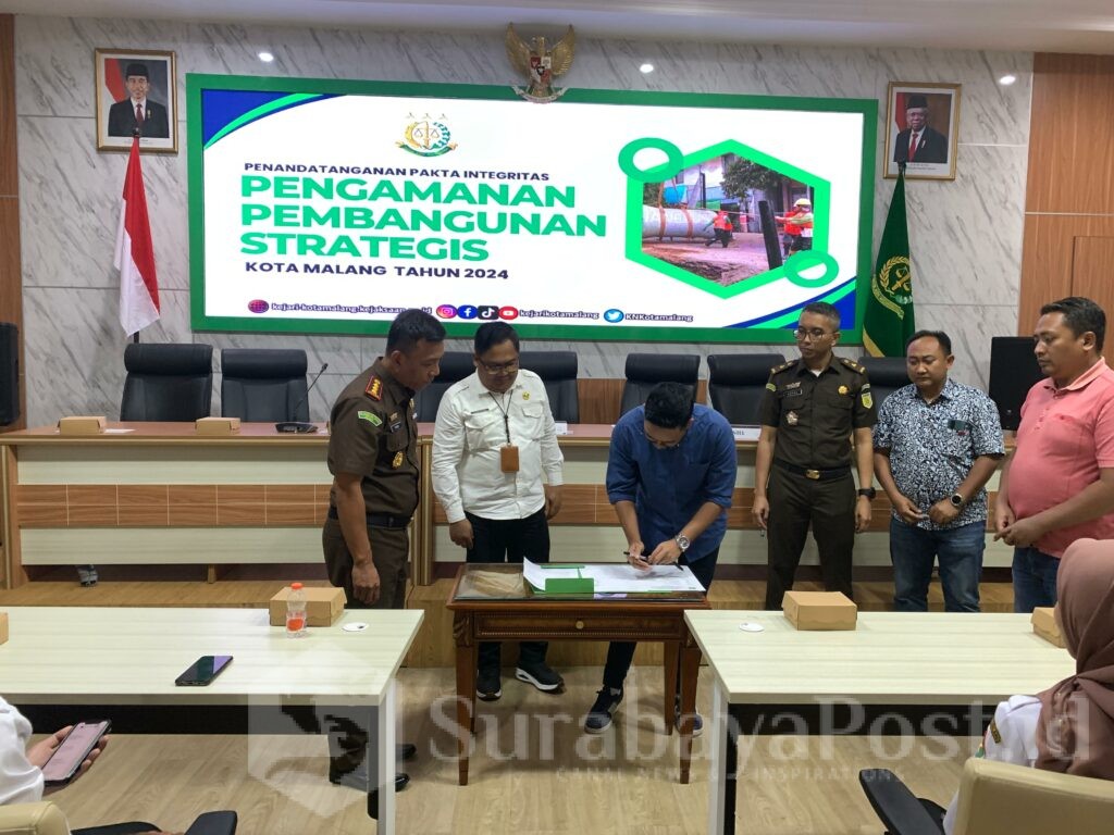 Penandatanganan Pakta Integritas digelar di aula Kejaksaan Negeri Kota Malang