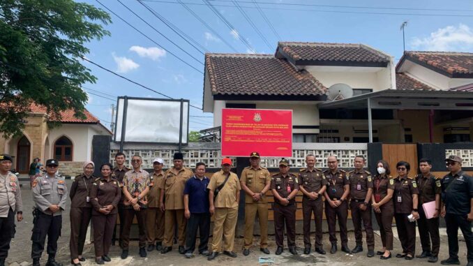 Kejaksaan Negeri Kota Malang Sita Tujuh Aset Milik Terpidana Koruptor BNI Syariah, Selasa (03/09/2024)