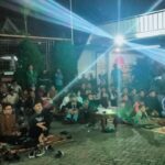 Mas Gum Nobar Bersama Ratusan Pendukung Timnas Indonesia di Markas Pemenangan Guru, Selasa (10/09/2024) malam