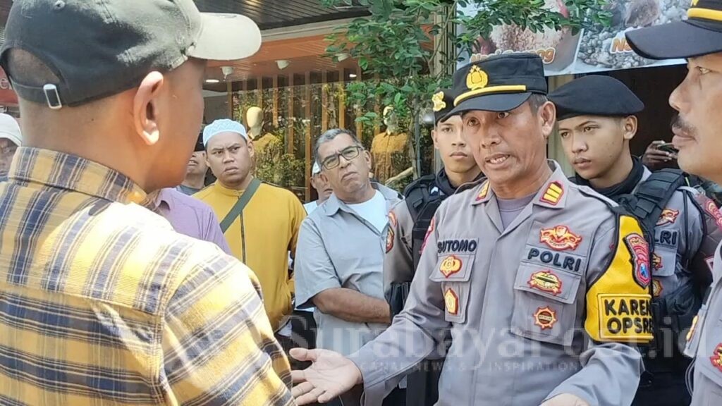 Kabag Ops Polresta Malang Kota, AKP Sutomo bersama para pihak