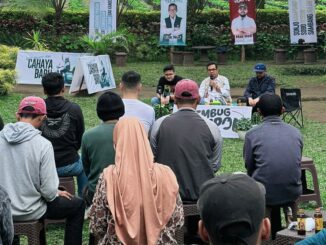 Palon Walikota dan Wakil Walikota Batu, Cak Nur - Mas Heli saat Rembug Jempol bersama sejumlah paguyuban di Kota Batu (Ist)