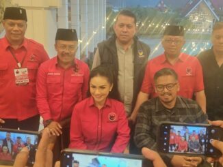 Calon Walikota dan Wakil Walikota Batu KD dan Dewa gelar konferensi pers usai Rakercabsus DPC PDIP.