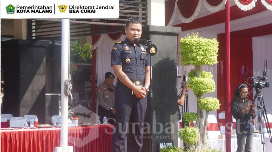 TEGAS: Pemeriksa Bea dan Cukai Ahli Pertama Bea Cukai Kanwil Malang Beny Setyawan menyampaikan pesan terkait Gempur Rokok Ilegal. (Sumber Prokompim)