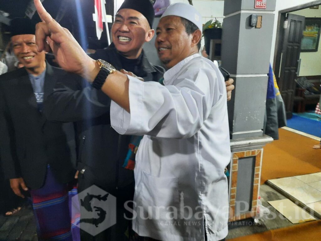 Abah Anton bersama alim ulama di acara Maulid Nabi Muhammad SAW di Tembalang Lowokwaru Kota Malang. (ist)