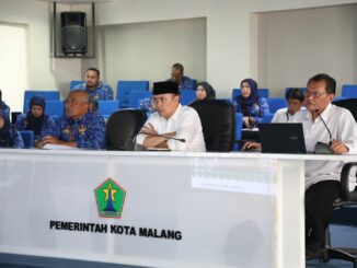 Pj Walikota Malang, lwan Kurniawan, S.T., M.M. menyampaikan bahwa inflasi Kota Malang terjaga dan terkendali dengan baik, Selasa 1 Oktober 2024. (Sumber Prokompim)