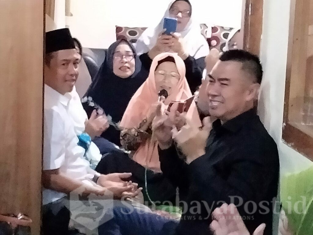 Abah Anton dan Dimyati Ayatullah bersama Muslimat NU Bareng Raya, Kecamatan Klojen Kota Malang