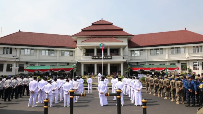 Pemkot Malang menggelar Upacara Hari Jadi ke 79 Provinsi Jawa Timur, Pj. Walikota Malang Siap Dukung Provinsi Jatim Tingkatkan Prestasi. (Sumber Prokompim)