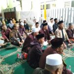 Takmir dan Guru Ngaji se Kecamatan Lowokwaru, Dukung Abah Anton Pimpin Kota Malang, Rabu 16 Oktober 2024 malam. (ist)