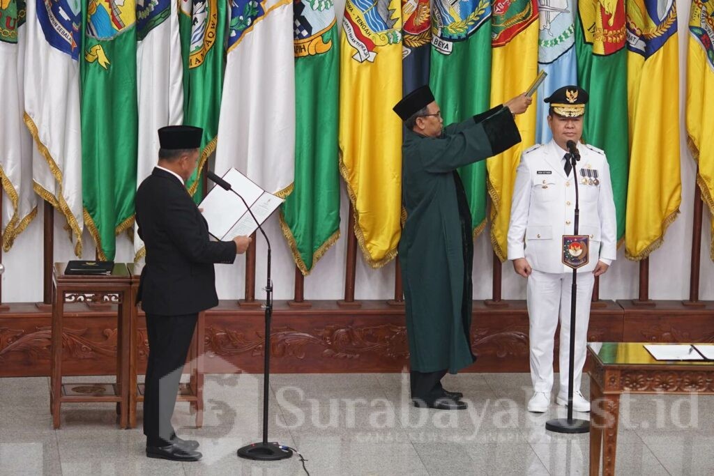 Pelantikan Gubernur Jakarta yang dihadiri Pj Walikota Malang, Iwan Kurniawan. (Sumber Prokompim)