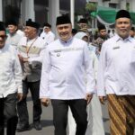 Hari Santri 2024, Pj. Walikota Malang Peringati Dengan Apel Dan Pameran UMKM, Selasa 22 Oktober 2024. (Sumber Prokompim)