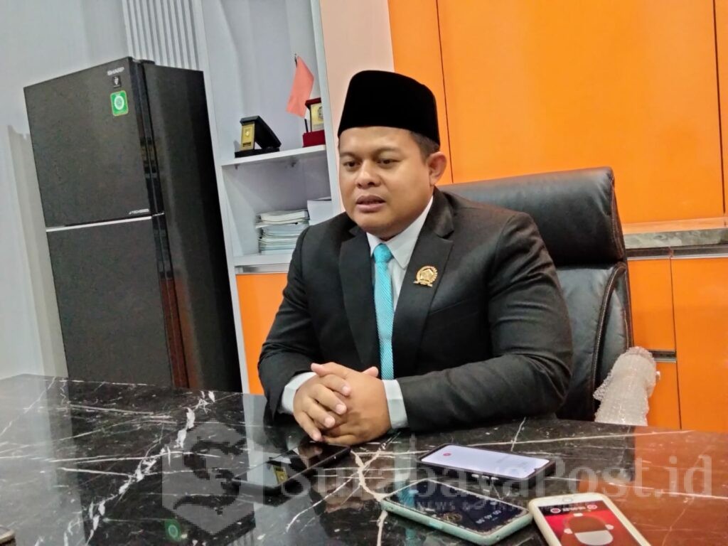 Wakil Ketua II, Trio Agus Purwono