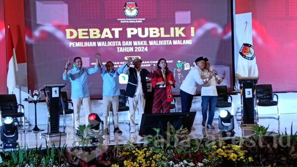 Debat publik pertama, calon Wali Kota Malang, H.M Anton atau Abah Anton mengungkapkan kekagumannya terhadap kemampuan wakilnya, Dimyati Ayatulloh. (ist)