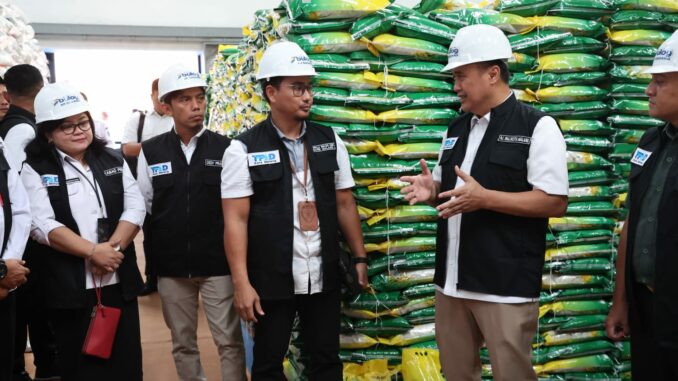 Tindaklanjuti Instruksi Mendagri, Pj. Walikota Malang Sidak Stok dan Harga Bahan Pokok, Rabu 30 Oktober 2024. (Sumber Prokompim)