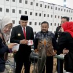 Pj. Walikota Iwan Kurniawan Tinjau Kesiapan Logistik Pilkada Serentak di Kota Malang, Minggu 10 November 2024. (Sumber Prokompim)