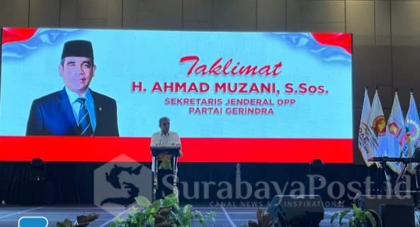 Sekjen Gerindra Ahmad Muzani memberikan arahan pada kader Gerinda di Kota Malang