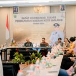 Pj. Walikota Iwan Kurniawan minta perangkat daerah optimalkan potensi PAD Kota Malang. (Sumber Prokompim)