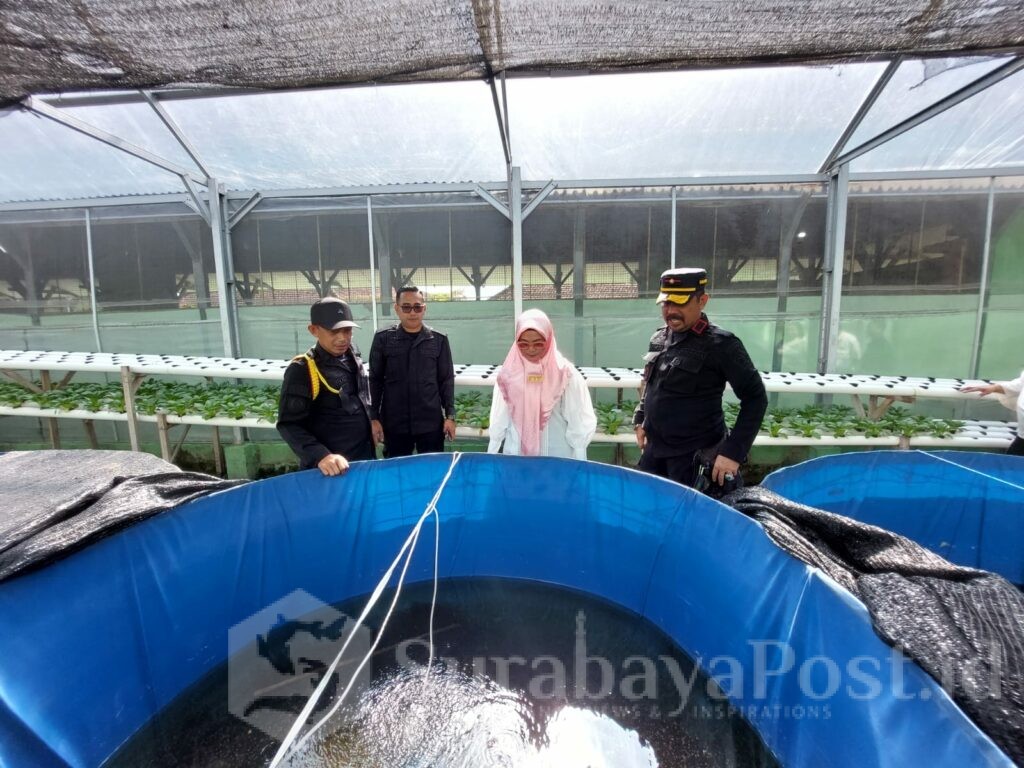 Kepala Dinas Ketahanan Pangan Kabupaten Malang, Mahila Surya Dewi bersama tim Bidang Konsumsi dan Penganekaragaman Pangan melaksanakan koordinasi proyeksi ketahanan pangan di Lapas Malang pada hari ini, Rabu 20 November 2024. (Sumber L'SIMA)