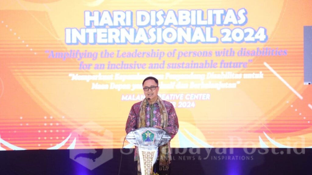 Pj Walikota Malang, Iwan Kurniawan dalam sambutannya pada peringatan Hari Disabilitas Internasional, Kamis 5 Desember 2024. (Sumber Prokompim)