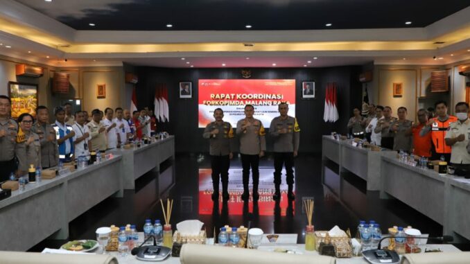 Matangkan Kesiapan Operasi Lilin Semeru 2024, Polresta Malang Kota Gelar Rakor Bersama Polres Malang Raya, Rabu (18/12/2024)