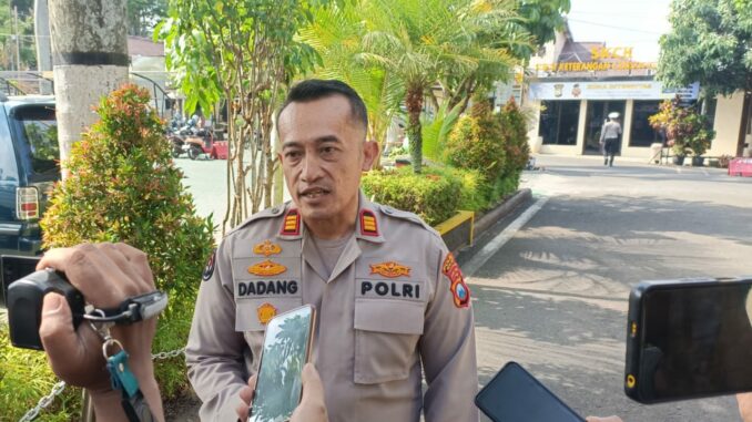 Kasi Humas Polres Malang, AKP Ponsen Dadang Martianto. (ist)