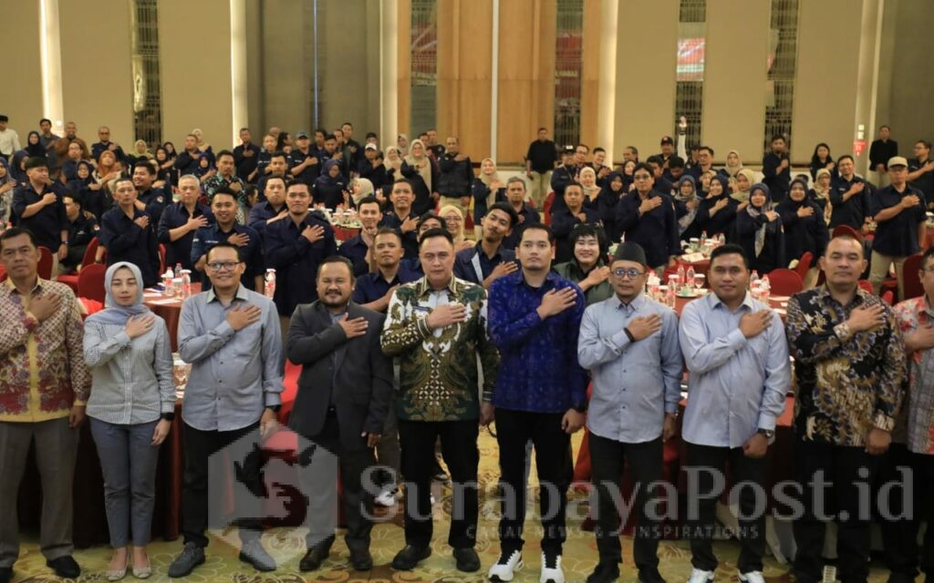Pose bersama. (Sumber Prokompim)
