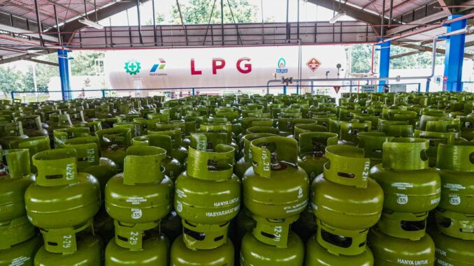 Kementrian ESDM Tetapkan Pembelian LPG 3 Kg di Pangkalan Resmi, Pertamina Siapkan Akses Titik Pangkalan Terdekat. (ist)