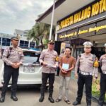 Satlantas Polresta Malang Kota menilang pengguna plat nomor Jepang atau Nopol palsu, Senin (03/02/2025)