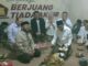 Foto : Cak Nur saat potong tumpeng di Kantor DPC Gerindra Kota Batu.(Gus)