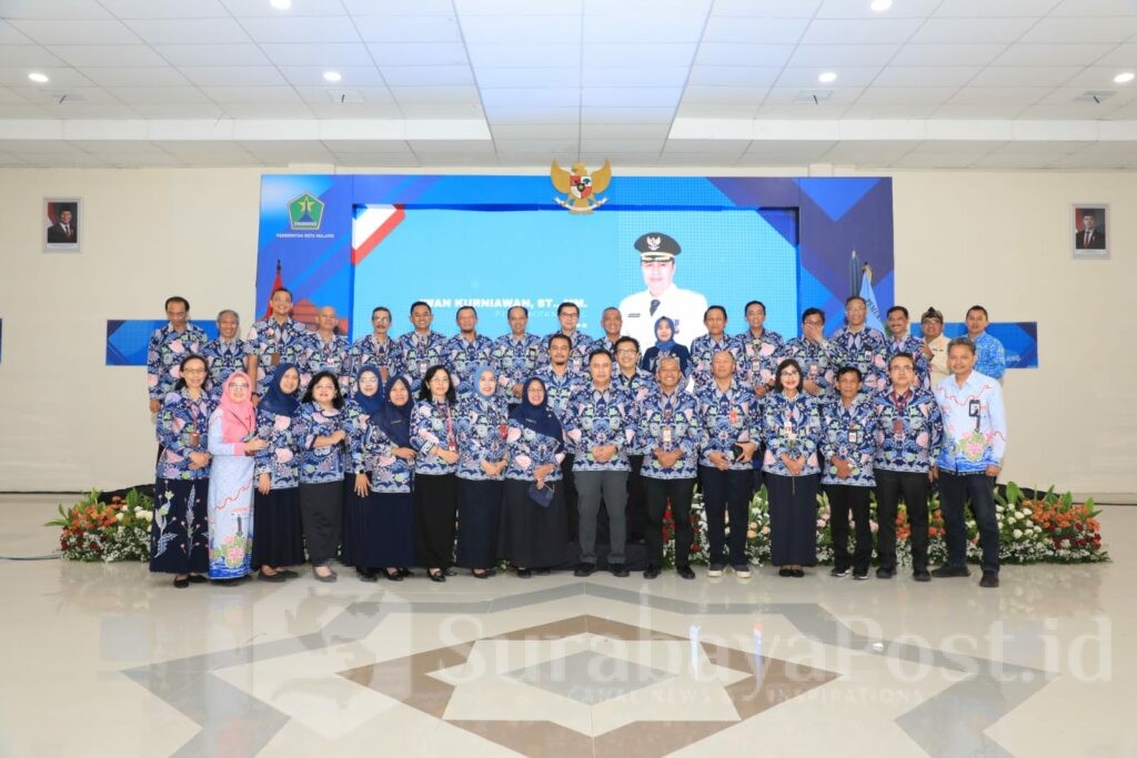 Pose bersama