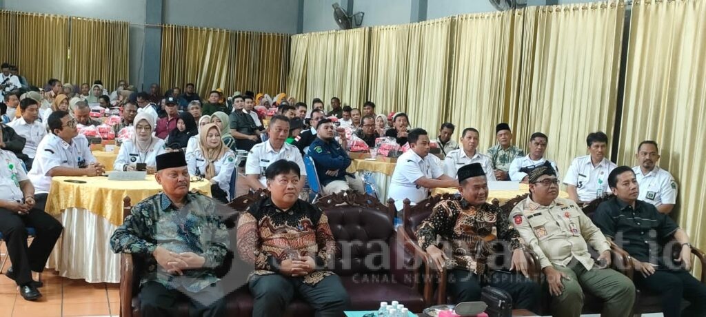 Musrenbang Kecamatan Sukun dihadiri 5 anggota dewan Dapil Sukun, Ketua Bappeda, Camat, Forkopimcam, tokoh masyarakat serta 11 lurah dan jajaran lainnya