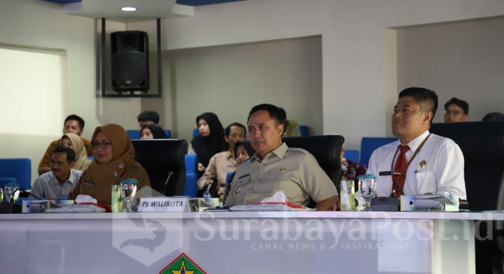 Pj Walikota Malang, Iwan Kurniawan dalam diskusi bersama komunitas Game Developer Malang (Gamedev Malang) di NCC, Senin 10 Februari 2025. (Sumber Prokompim)