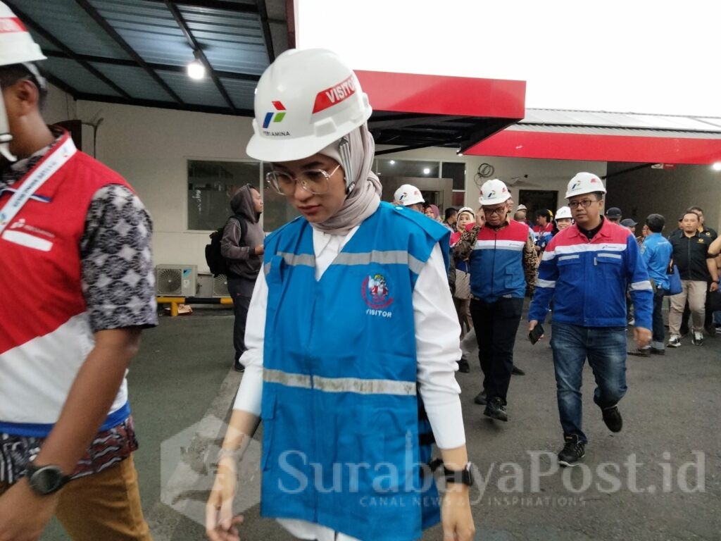 Ketua DPRD Kota Malang, Amithya Ratnanggani Sirraduhita bersama legislator lainnya saat sidak ke Pertamina