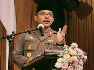 Kapolres Batu, AKBP Andi Yudha Pranata saat memberi pengarahan pra Operasi Ketupat Semeru 2025, Senin (17/03/2025).