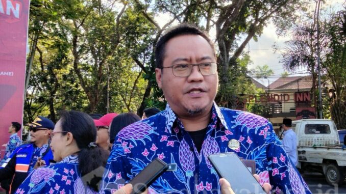 WhatsApp Image 2025-04-10 at 15.25.37 Kepala DLH Kota Malang, Noer Rahman Wijaya pada suatu acara beberapa waktu lalu