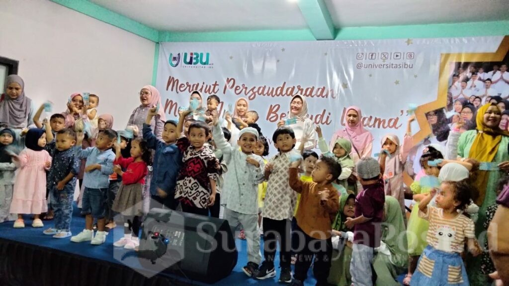 Suasana keakraban dan kebersamaan ini tampak dalam kegiatan halalbihalal. Tak hanya kalangan dewasa, anak kecil dari tingkat PAUD pun mendapat uang jajan dari atau angpao dari kampus tercinta tersebut.