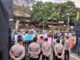 Puluhan Massa MMPJ Gelar Aksi dan Laporkan Roy Suryo ke Polresta Malang Kota, Kamis (01/05/2025).