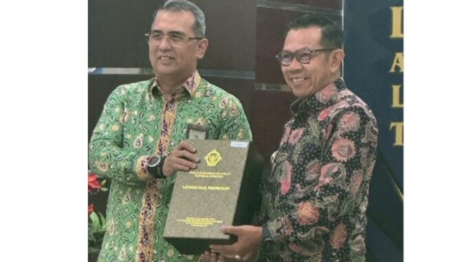 WhatsApp Image 2025-05-02 at 20.58.10 CAPAIAN LUAR BIASA: Wali Kota Batu, Nurochman menerima WTP Kesepuluh Kalinya.(Prokopim KWB)