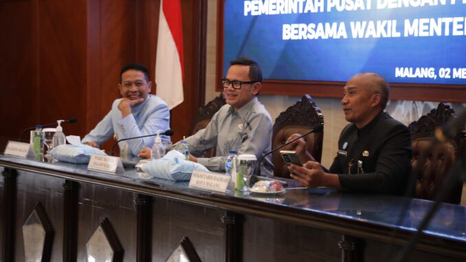 WhatsApp Image 2025-05-02 at 21.04.12 Wamendagri Apresiasi Sinergi Pembangunan di Kota Malang, Wali Kota Wahyu Hidayat: Visi Misi Kami Mbois Berkelas. (Sumber Prokompim).