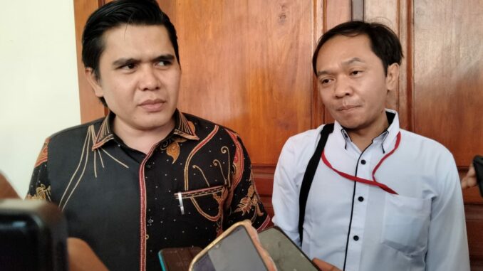 WhatsApp Image 2025-05-14 at 19.38.17 M. Zainul Arifin, SH., MH penasehat hukum terdakwa
