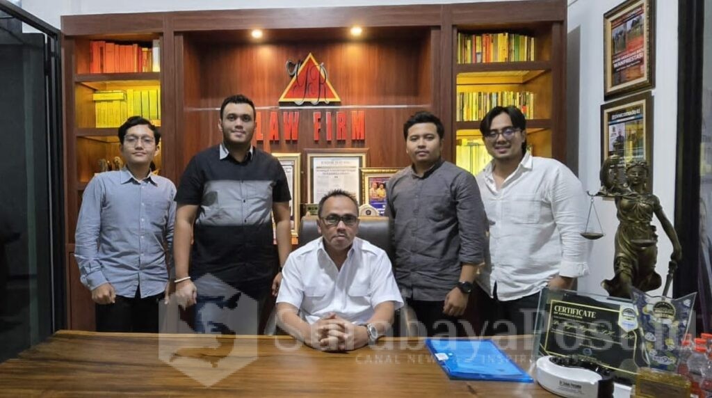 Law Firm Dr Yayan Riyanto, SH, MH & Partner. (ist).