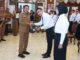 Wali Kota Malang, Dr. Ir. Wahyu Hidayat, M.M menyerahkan SK kepada 50 CPNS Pemkot Malang formasi 2024, Selasa 27 Mei 2025. (Sumber Prokompim).