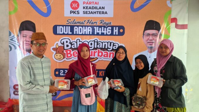 Momen Idul Adha 1446 H, DPD PKS Kota Malang Tebar 11. 223 Paket Daging Kurban