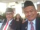 Ustadz H Rokhmad, S.Sos (kanan), anggota DPRD Kota Malang memberikan apresiasi atas pelaksanaan peringatan Hari Lahir Pancasila dengan lancar dan hikmat. (ist).