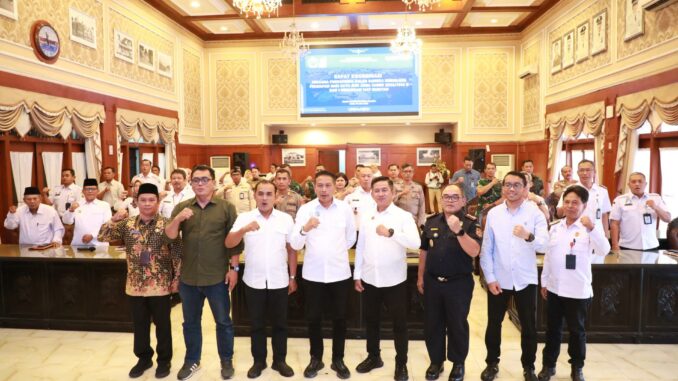 WhatsApp Image 2025-06-04 at 18.32.14 Jelang Idul Adha 2025, Walikota Wahyu Hidayat Pastikan Seluruh Persiapan Berjalan Optima. (Sumber Prokompim).
