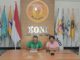 Sentot Ari Wahyudi bersama Sinal Abidin saat Konferensi Pers di Kantor KONI Kota Batu.(Gus)