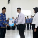 Serahkan SK PPPK Tahap I Tahun 2024, Wali Kota Malang Tekankan Etika Birokrasi. (Sumber Prokompim).