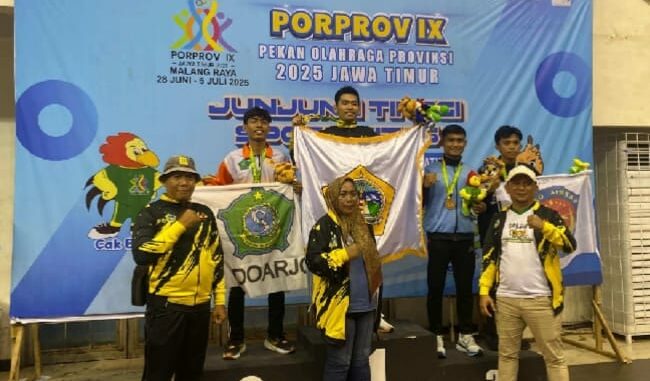 WhatsApp Image 2025-06-27 at 18.46.21 Wushu Sanda Kota Malang Raih 2 Emas, 4 Perak, dan 3 Perunggu di Porprov IX Jatim 2025. (ist).