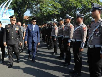 Polri untuk Masyarakat: Kapolresta Malang Kota Pimpin Upacara Hari Bhayangkara ke-79. (ist).